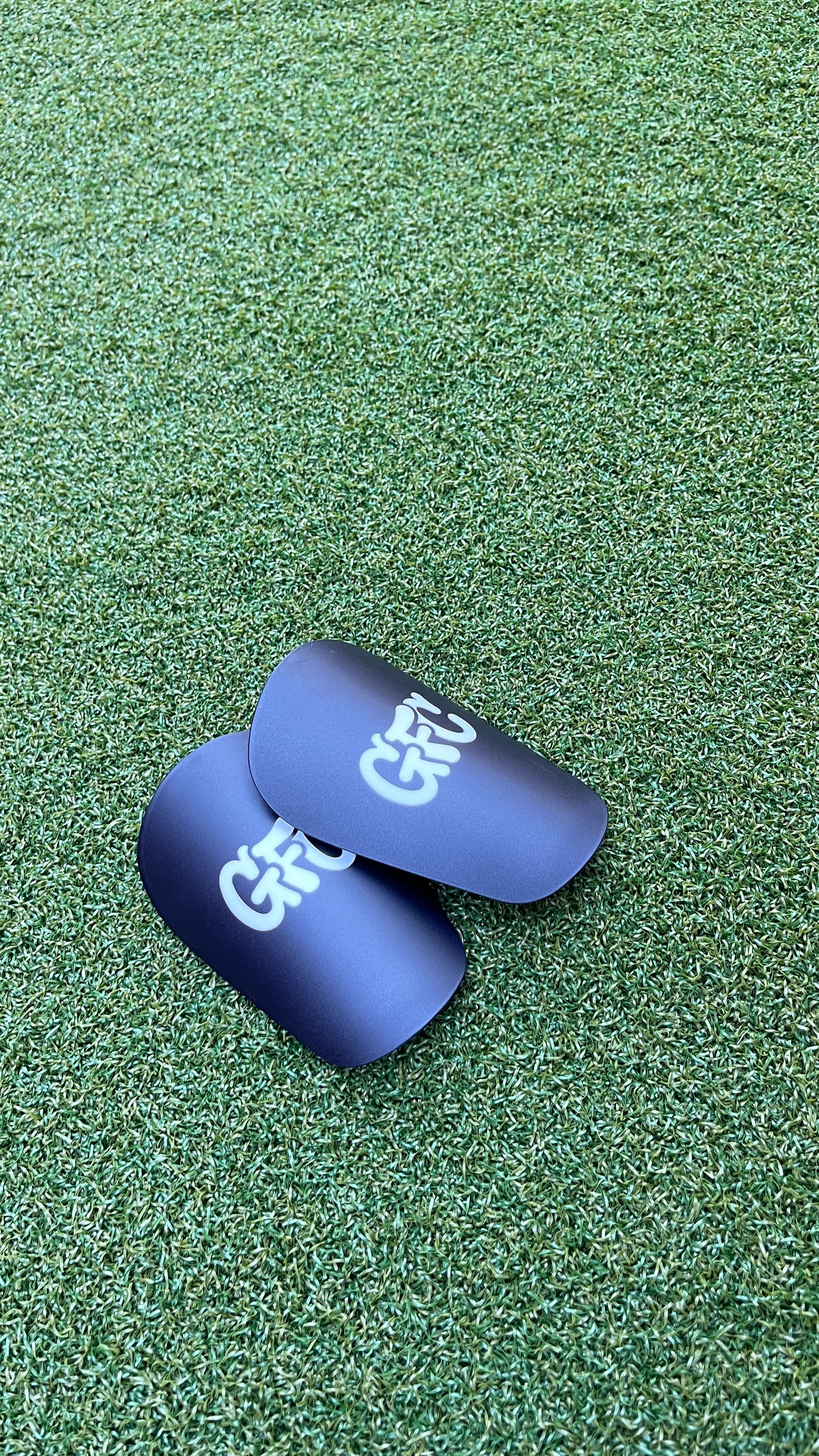 Grip Fc Shin Pads