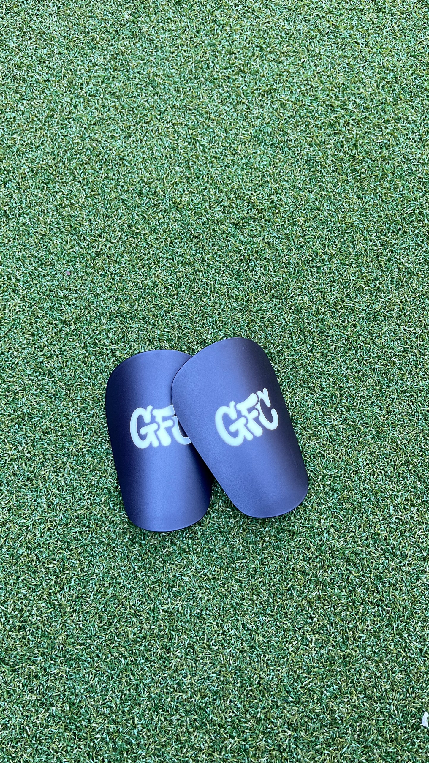 Grip Fc Shin Pads